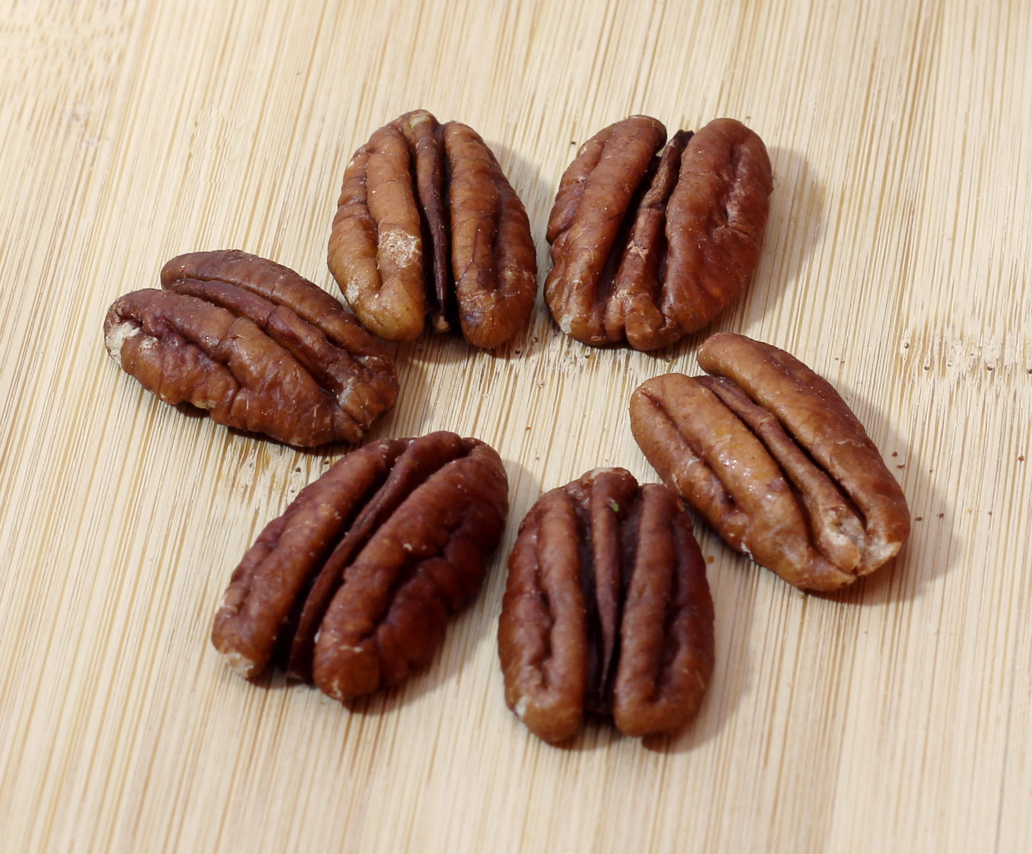 mushroom salad with pecan