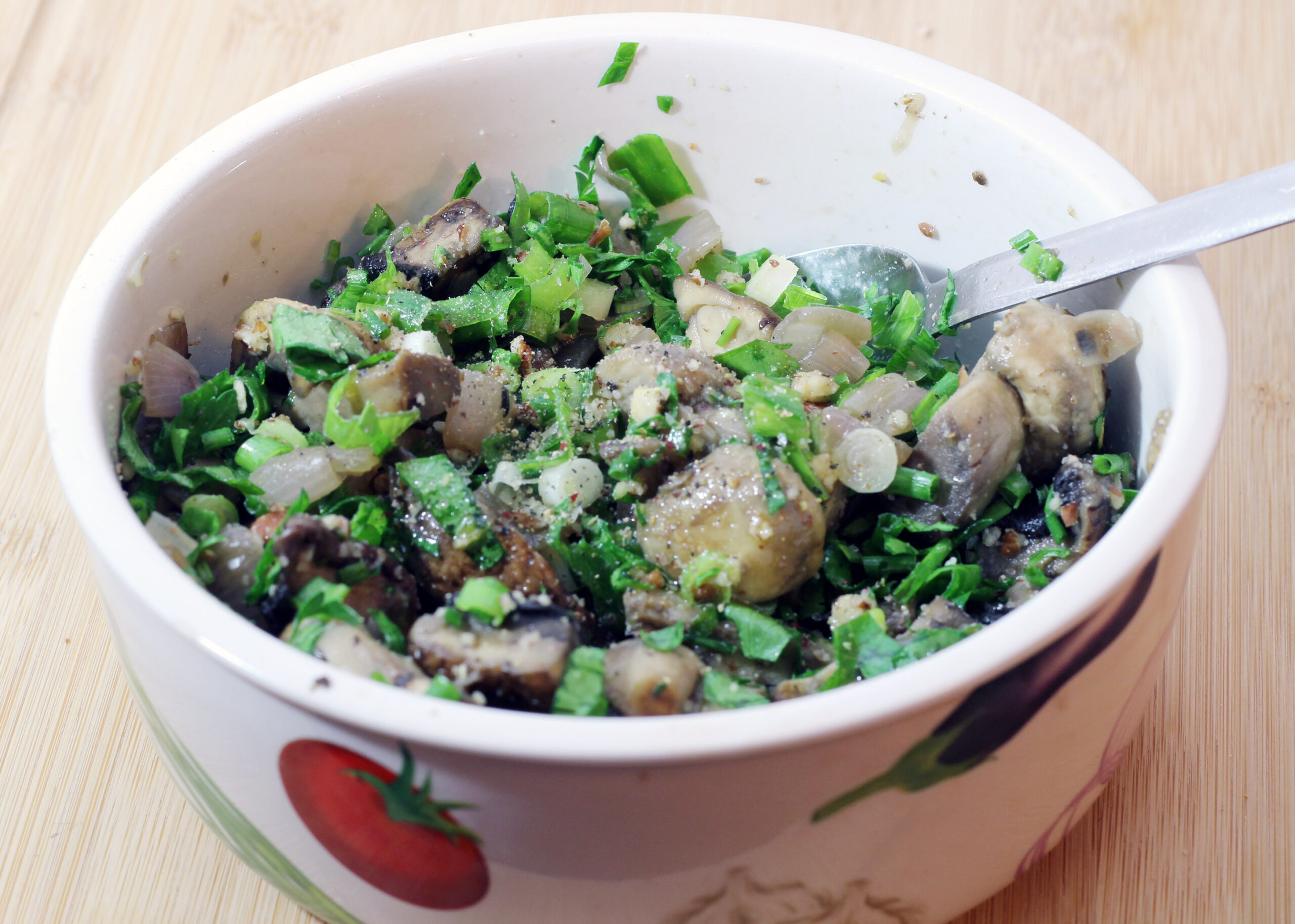 mushroom salad with pecan